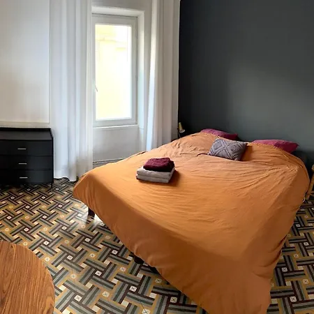 Apartment Redecorated With Wonderful View Béziers